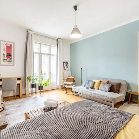 Modern Flat In Heritage District Near The City Center Budapeste Exterior foto